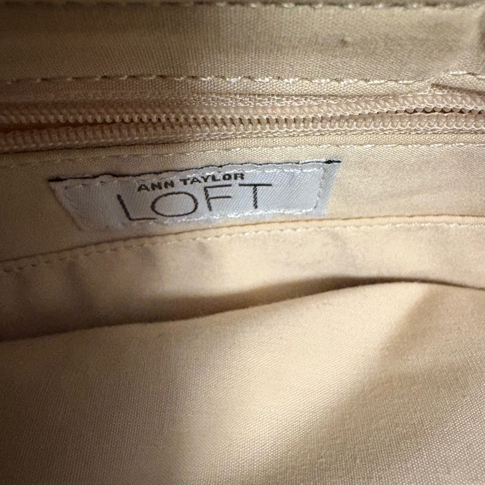 ANN TAYLOR LOFT Hand Painted Tweed Camel Color with Dark Trim Small Tote Bag - Picture 11 of 12